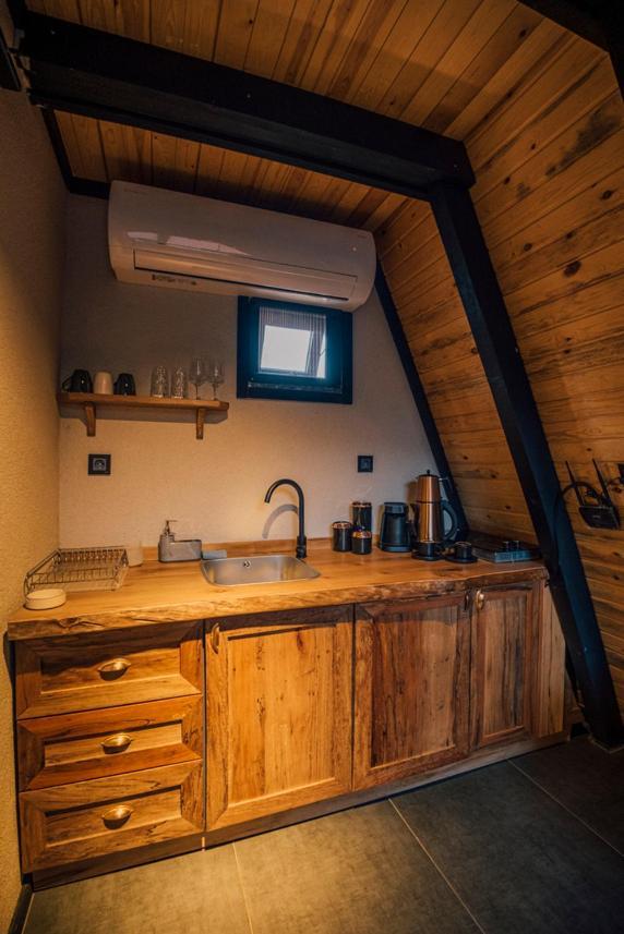 Karmatte Bungalow Kartepe Eksteriør billede